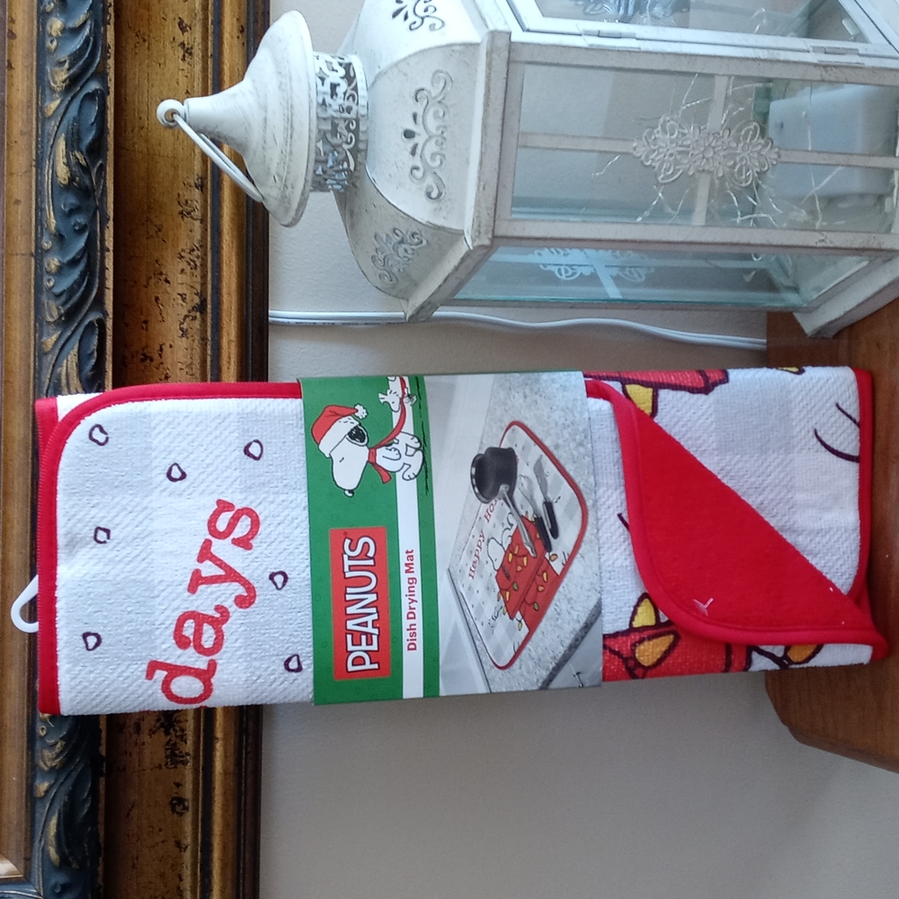 Snoopy Christmas drying mat